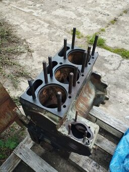 Blok Zetor 3011
