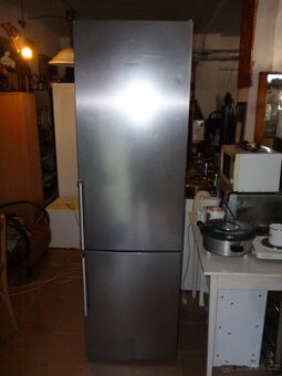 lednička siemens,nerez,v-200cm,š-60cm