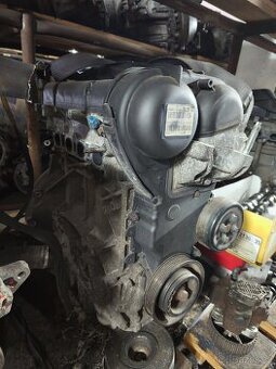 Prodám motor Ford fiesta 1.25 16v STJB