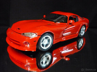 Dodge Viper GTS červený Maisto 1/18
