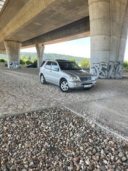 Mercedes ML 2.7CDI AMG