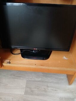 TELEVIZE LG 51 CM