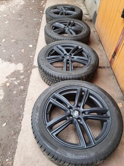 Zimní pneu 235/50 R 19 ,alu kola - 5x112