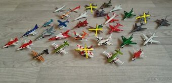 letadla vrtulníky Matchbox, Majorette a další