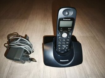 Přenosný telefon Panasonic