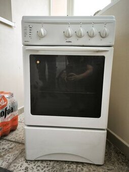 Plynový sporák s plynovou troubou MORA