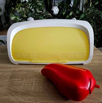 Chlebník Tupperware