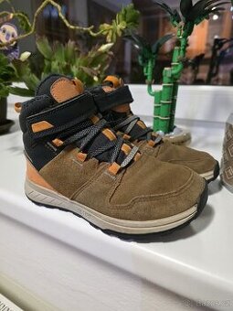 Zimní boty Decathlon Quechua vel 31.