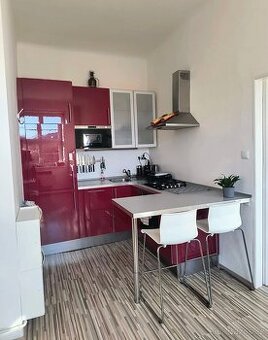 Zachovalá IKEA kuchyň