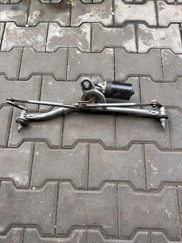 MECHANISMUS STĚRAČŮ PŘEDNÍ BMW e46