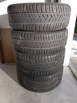 Zimní sada pneu 275/40/20 a 245/45/20