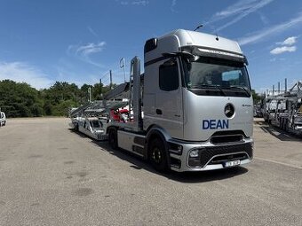 Řidič autopřepravníku / autotransportéru