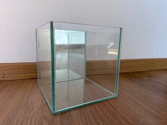 Akvárium se zrcadlem 15x15x15 cm 3,375 l