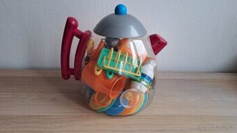 Dětské nádobí - čajová konvice.