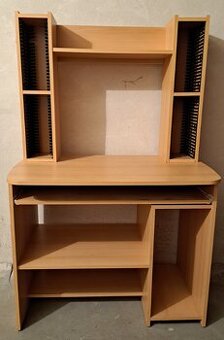 počítačový stolek