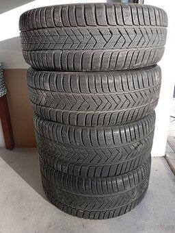 Zimní sada pneu 275/40/20 a 245/45/20