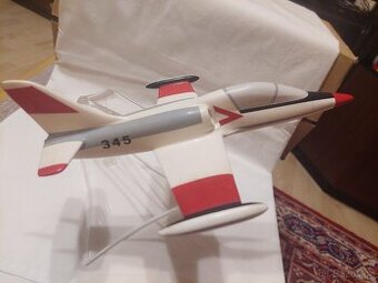L 39C ALBATROS AERO VODOCHODY 1/40 těžítko model