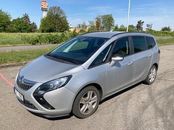 Opel Zafira C Tourer 1,4 turbo 103 kW - 1