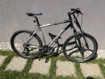 Trek 4400