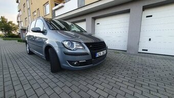 VW Touran 1.9 TDI, r.v.2010, 7 míst, bez DPF