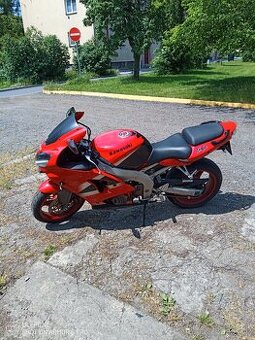 Ninja zx6r