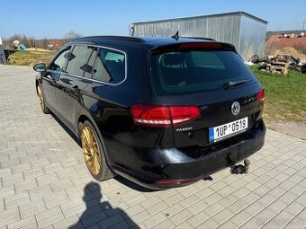 VW Passat Variant B8 2.0 TDI 110kw 8/2015 / NAVI