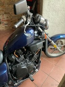 3 kusy skladem Honda 750 magna