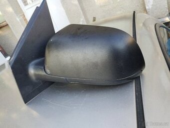 Zrcátko levé řidiče Volkswagen polo.