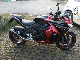 Suzuki GSX-S 1000 F