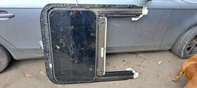 Stresni okno sibr audi a6 4f
