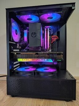 Herní PC: RTX 3070, Ryzen 5 5600x, 32Gb ram, ZÁRUKA