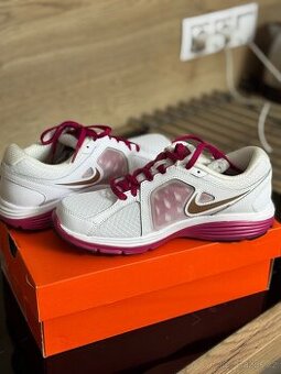 Nike Women Fusion Run