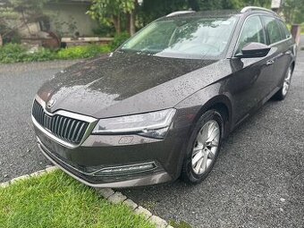 ŠKODA SUPERB FACE 2.0TDI 110 KW MATRIX TAŽNÉ 142tkm m2021