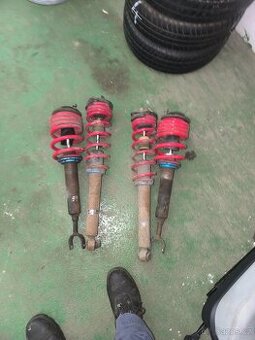 Prodám stavitelný podvozek V-MAXX z Audi A4 B5