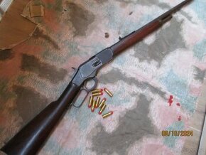 Winchester Model 1873 ráže 38- 40 + 9 ks nábojů