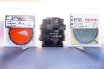 Canon 28mm f/2.8 FDnew Lens + 2 filtry, 35mm kinofilm C/FD