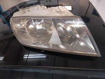 Octavia 2 světlomet přední světlo