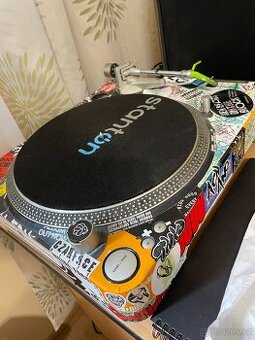 DJ a audio retro set – Stanton + Numark + Tesla – 7 500 Kč