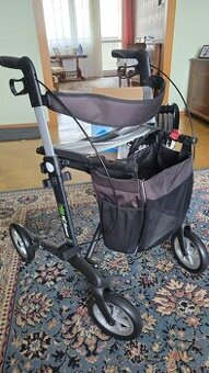 Chodítko pro seniory, Rollator, čtyřkolové provedení