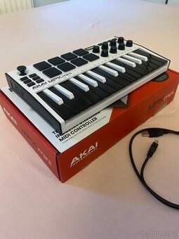 AKAI MPK mini Mk3 MIDI klávesy
