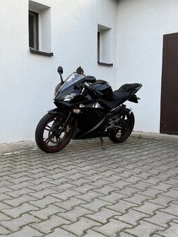 Yamaha YZF R125