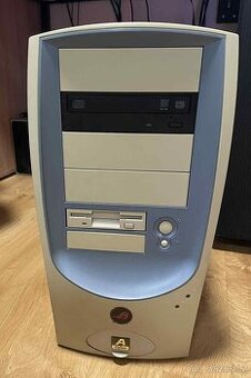 PC Intel i5 / SSHD / HDMI + LCD