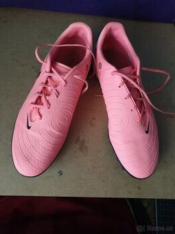 Kopacky Nike Phantom GX II Academy TF