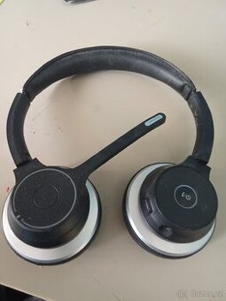 Kvalitní klapkové sluchátka s mikrofonem a systémem volání