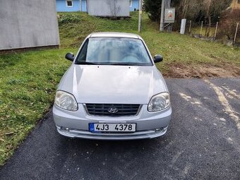 Hyundai accent 1.3 63kw rok výroby 2005,105000km.