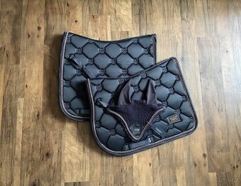 Equestrian Stockholm Dark Sky