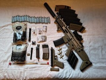WE SCAR + WE G17 + nosič plátů + drobnosti