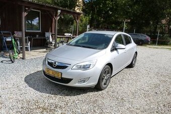 Opel Astra 1.4i Turbo 103 kw