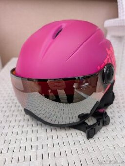 Dětská lyžařská helma