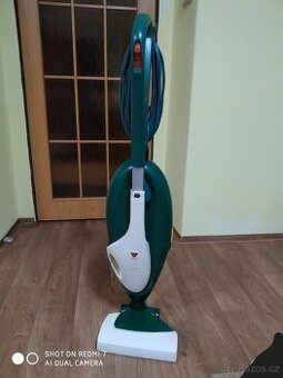 Prodám Vysavač VORWERK KOBOLD 135 s elektronickou klepaci hl